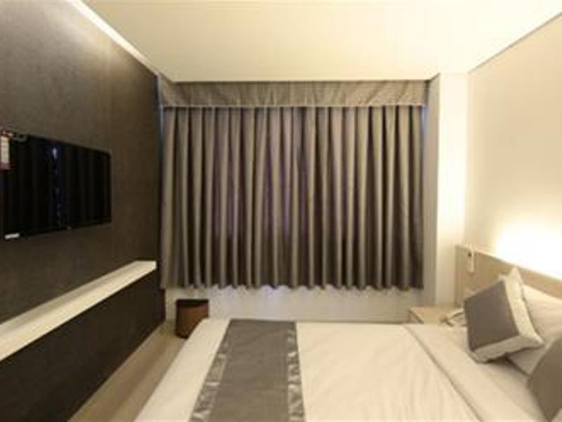 Tristar Hotel Να Τρανγκ Εξωτερικό φωτογραφία